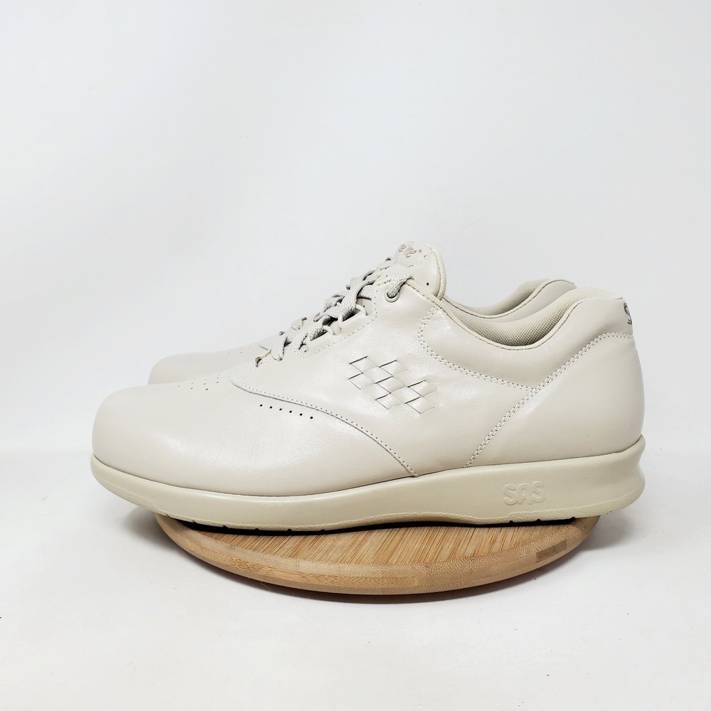SAS Free Time Shoes Womens 10.5 W WIDE Bone Leather Lace Up Comfort Sneaker